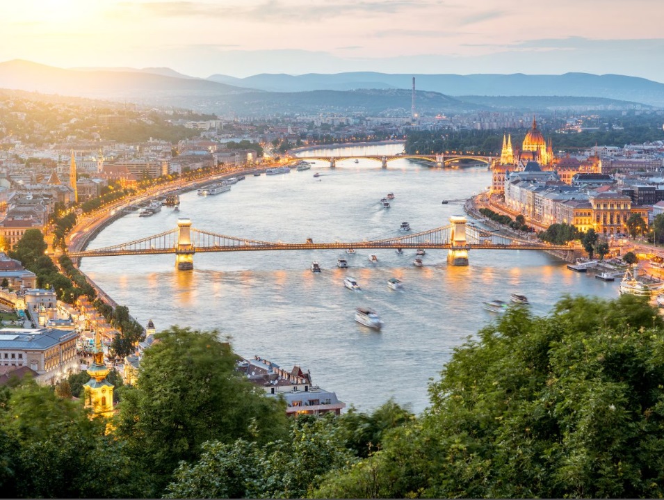 BUDAPEST1